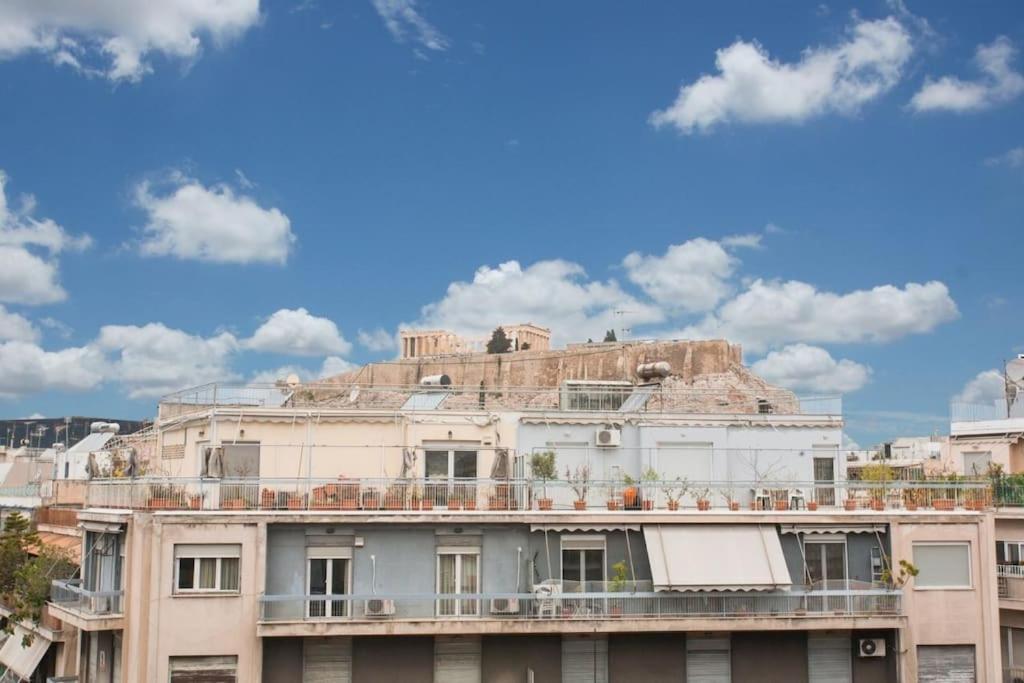 Lovely Apt W/Heated Jacuzzi &Full Acropolis View アテネ エクステリア 写真